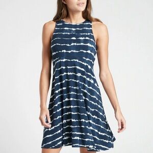 Athleta Blue and White Tie-Dye Top